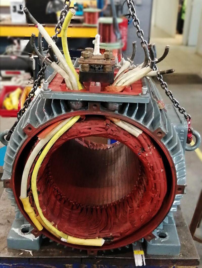 Rebobinage du stator d'un moteur électrique industriel